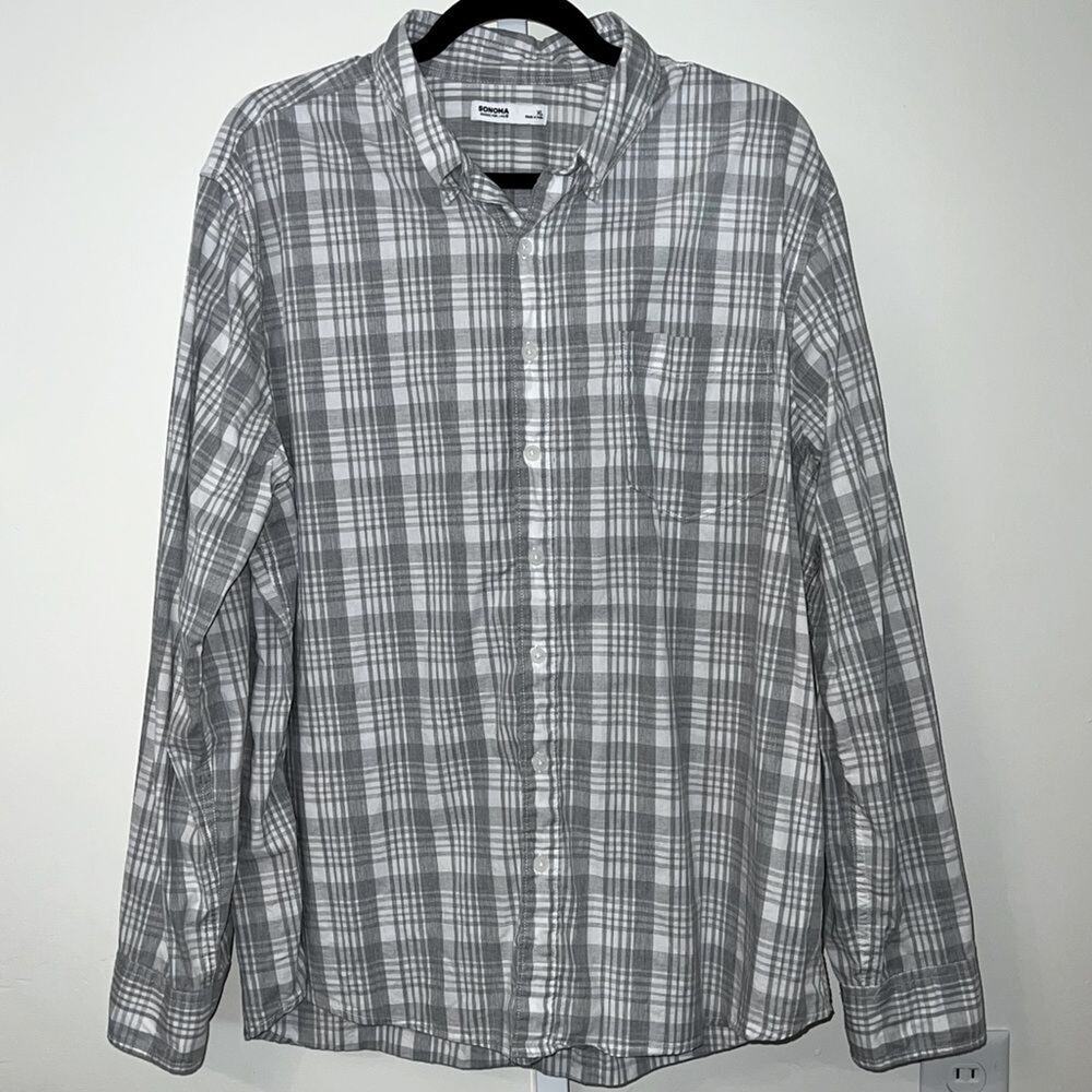 EUC Sonoma Button Down- Men’s XL Blue gray and white plaid